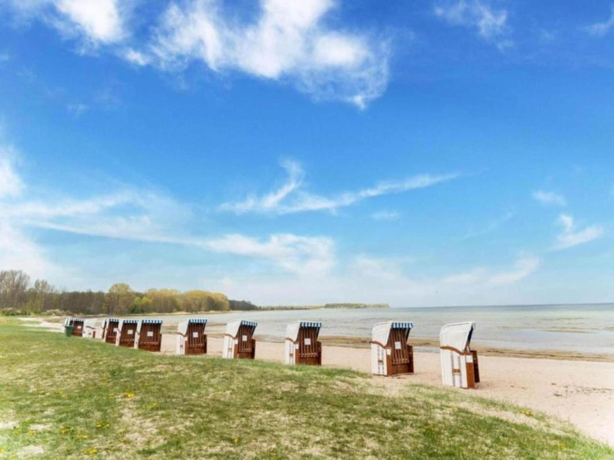 Pretty Holiday Home In Zierow With Fireplace Ngoại thất bức ảnh